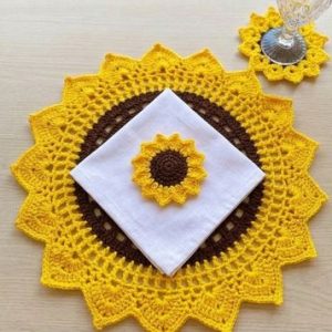 Handmade Crochet Sunflower Table Mat Set Floral Dining Table Decor