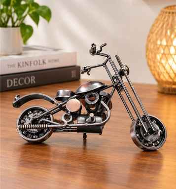 Vintage Bronze Motorcycle Metal Showpiece – Retro Steampunk Bike Decor